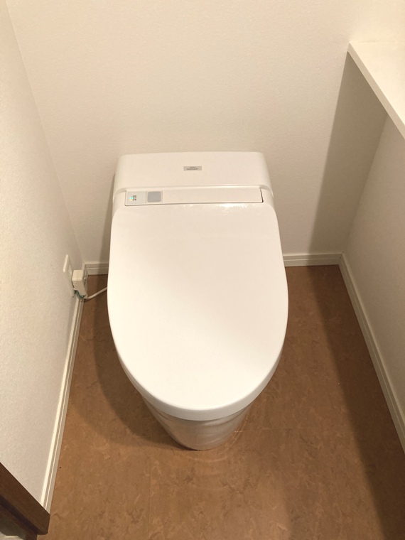 シンプルなトイレです。