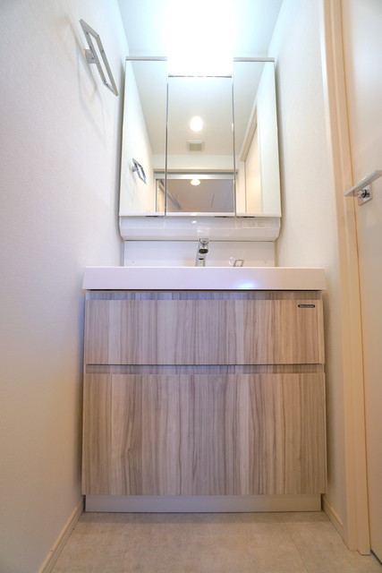 嬉しい独立洗面台です。
※写真は同タイプ住戸です。