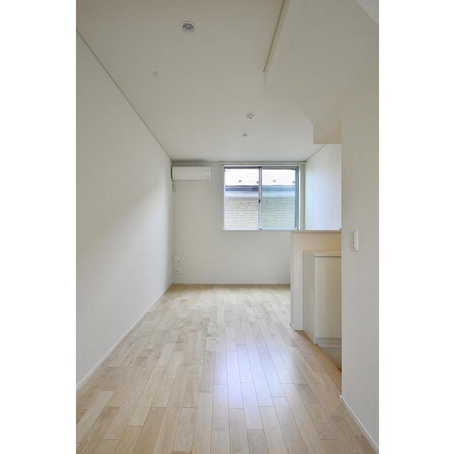 10.3帖の洋室です。