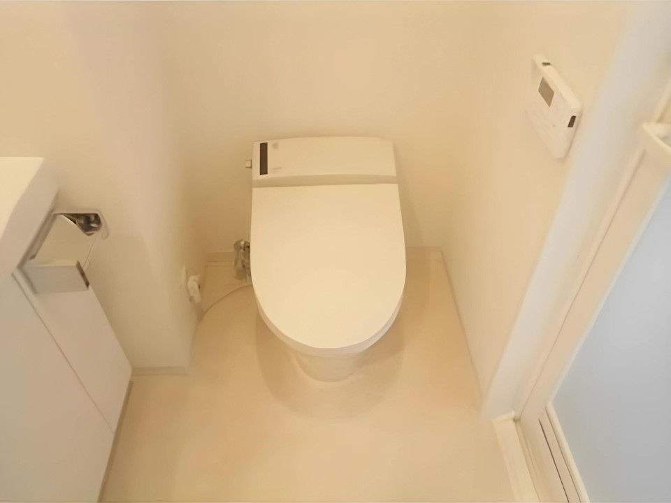 トイレと洗面脱衣室が同室なのは我慢ポイント。※写真は同タイプ住戸です。