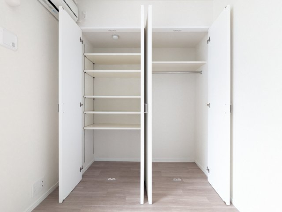 クローゼットの中の様子です。