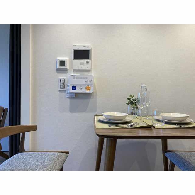 2人で向かい合って食べられるスペースです。