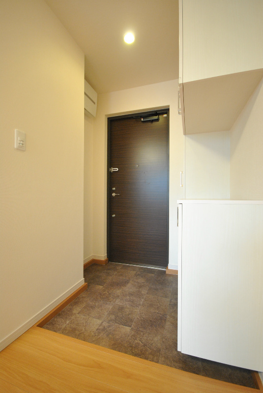 玄関
※参考写真