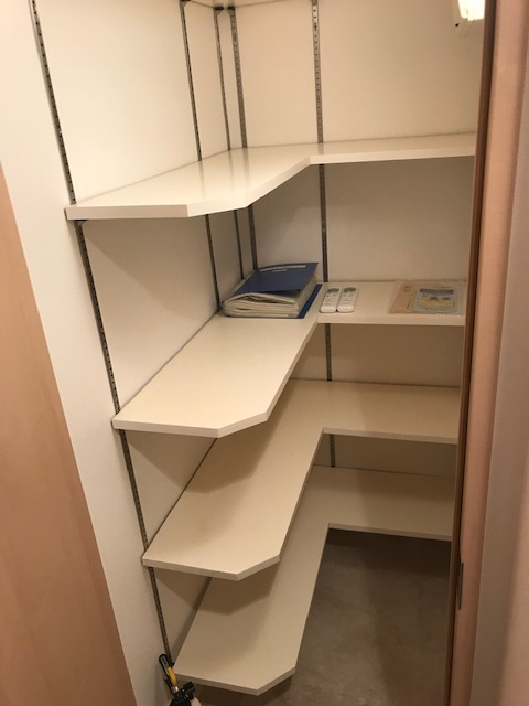 シューズボックスを開けた時の様子。