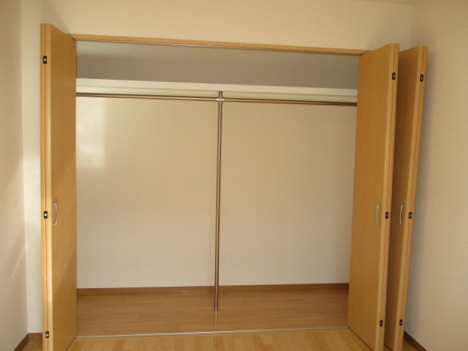 クローゼットもおおきめ