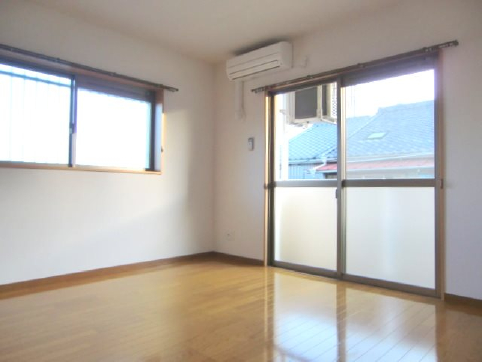 角部屋なので二面採光です。お日さまさんさん