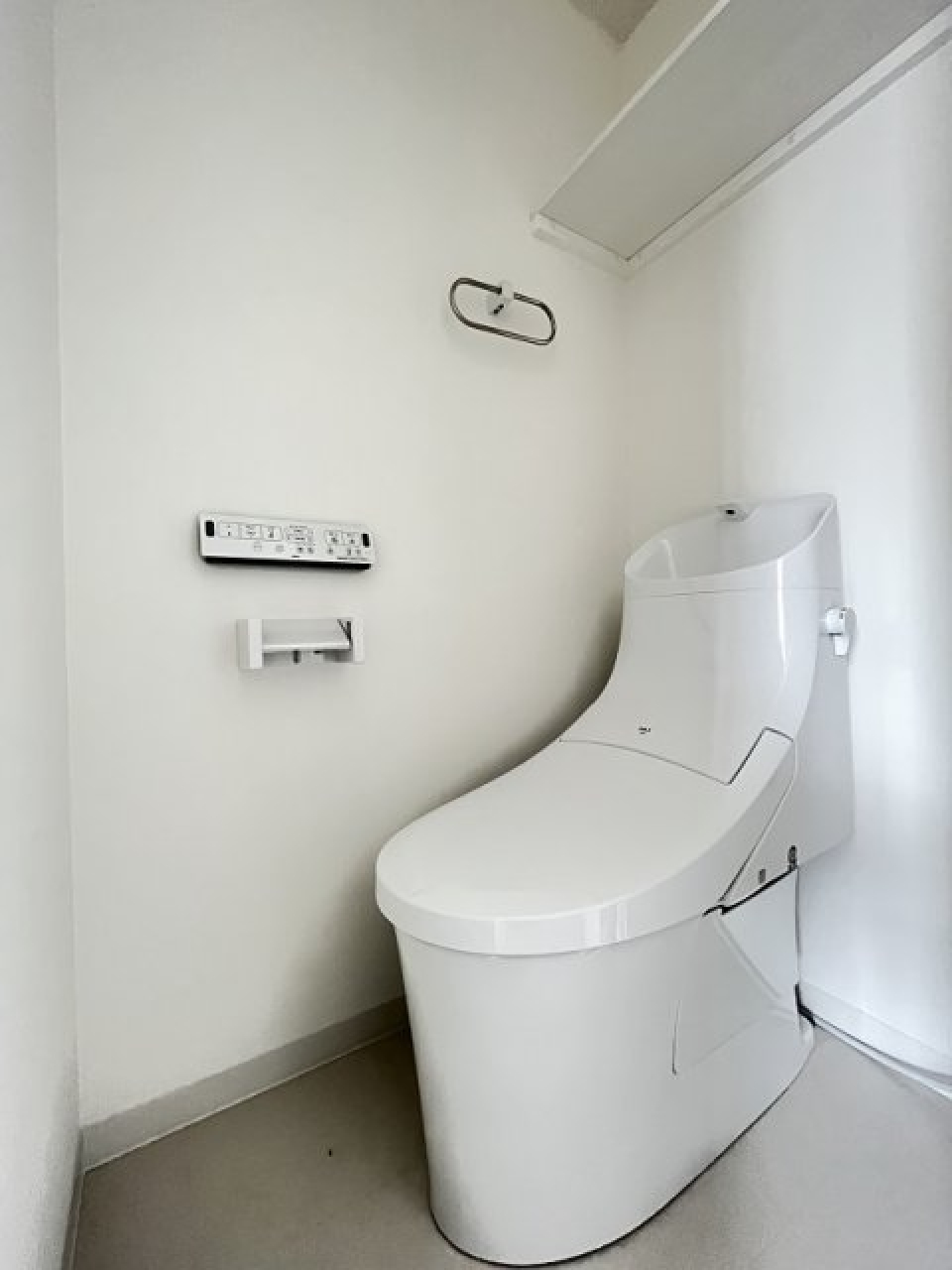 棚があるので整理整頓しやすそうですね。
