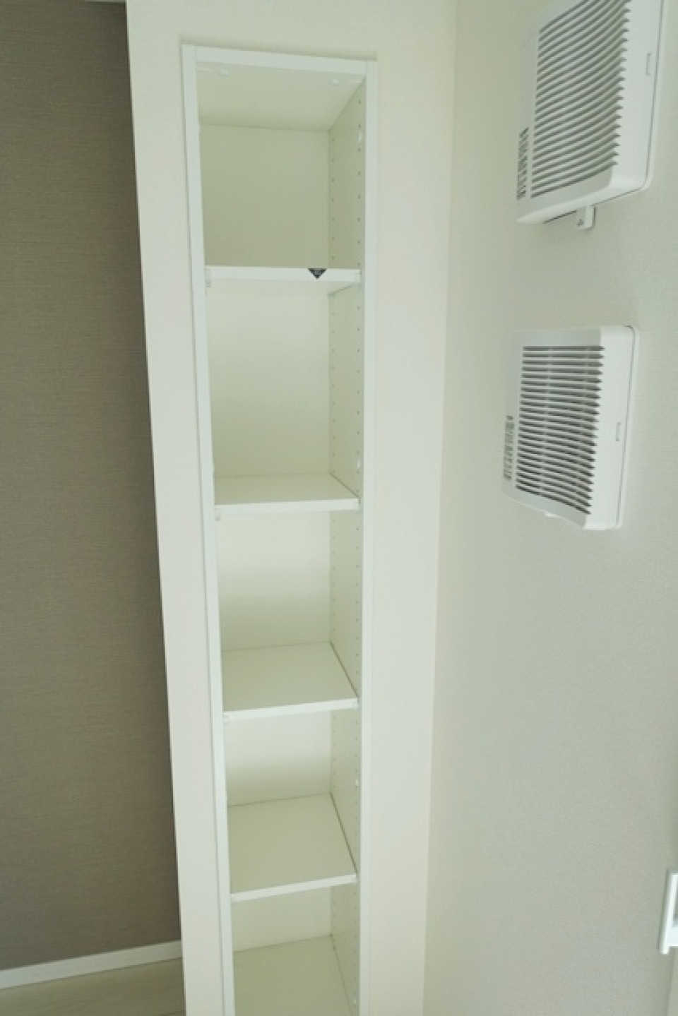 収納の様子です。
※写真は同タイプ住戸です。