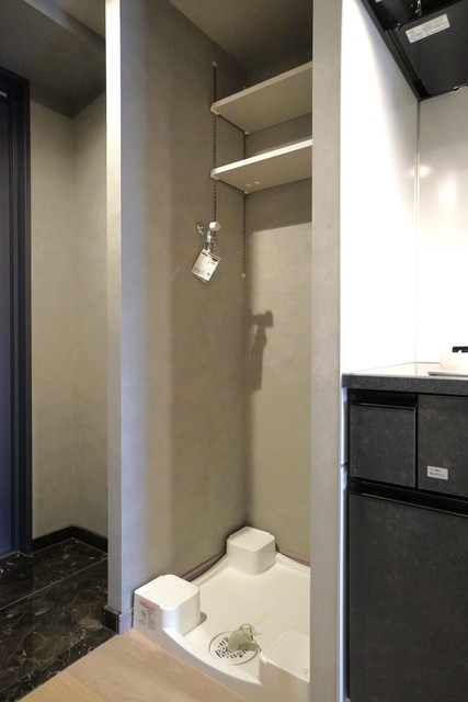 室内洗濯機置き場です。
※写真は同タイプ住戸です。