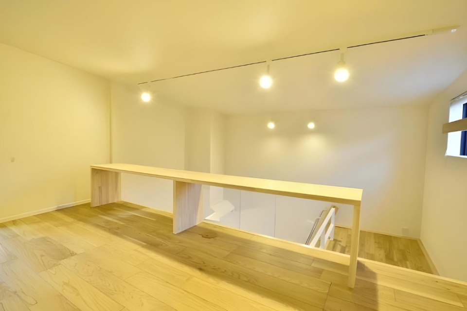 ダクトレールで自在に照明を操ることができます。