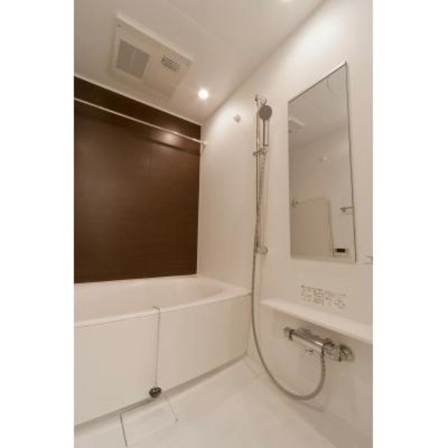 シンプルな浴室です。
※写真は同タイプ住戸です。