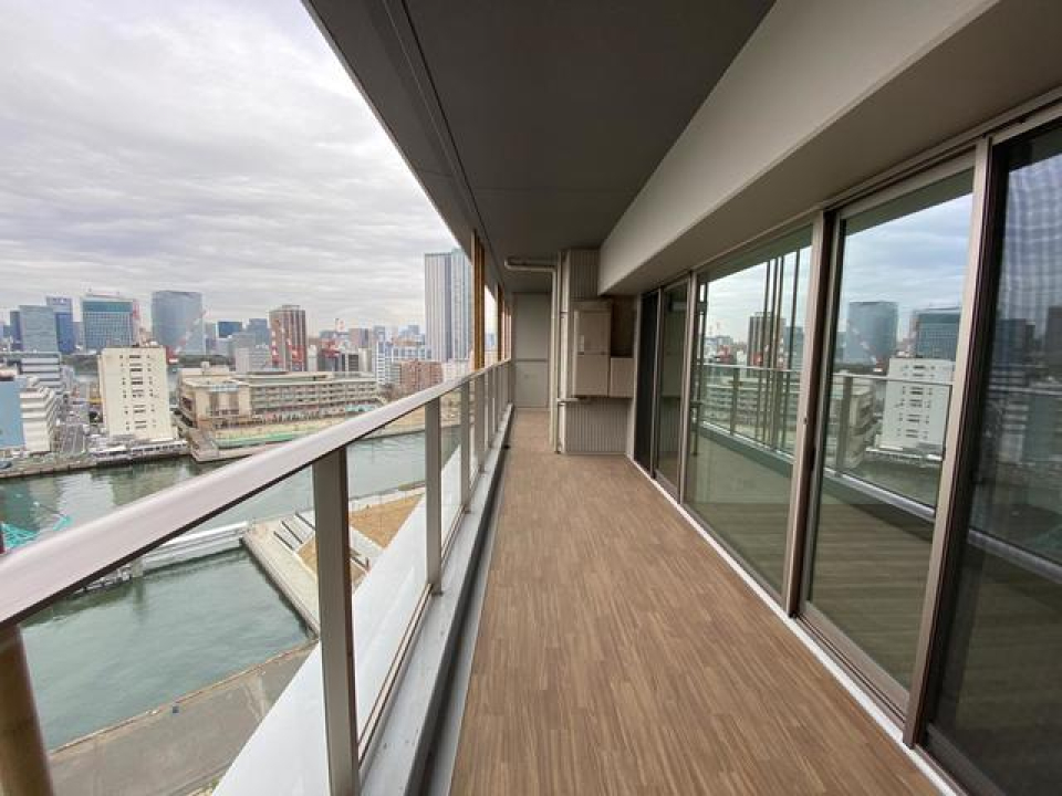 バルコニーです。※写真は同タイプ住戸です。