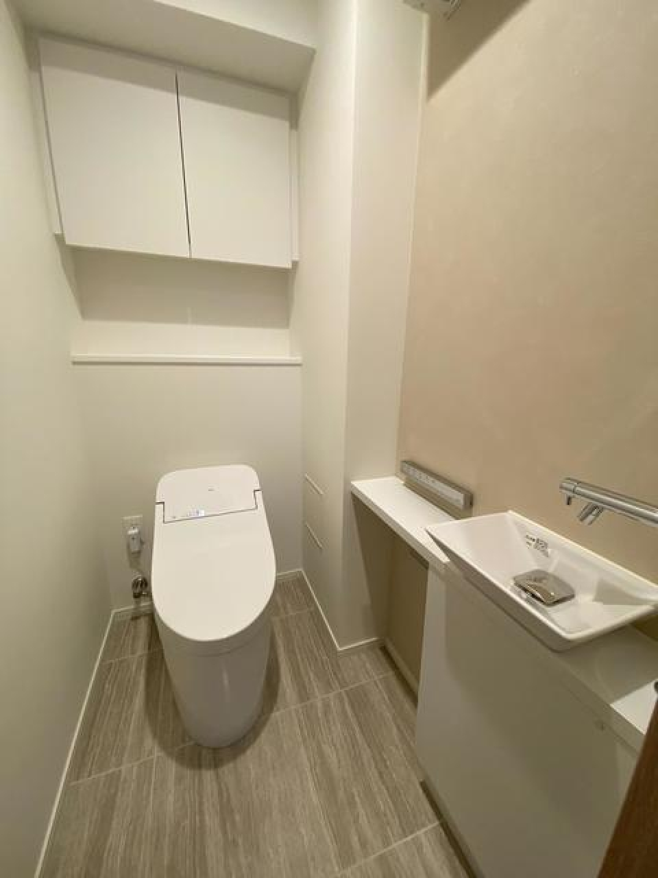 棚があるので整理整頓しやすそうですね。※写真は同タイプ住戸です。