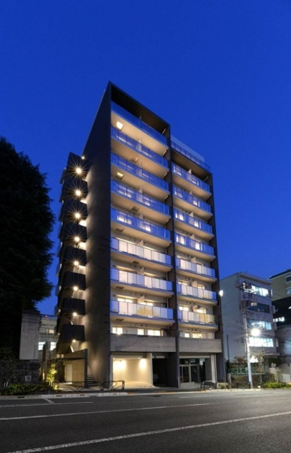 10階立ての建物の７階にあるお部屋です。