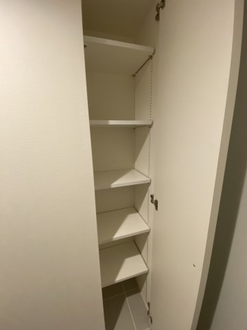 シューズクローゼットも玄関横についてます！