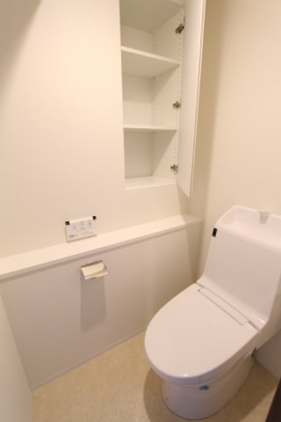 棚があるので整理整頓しやすそうですね。