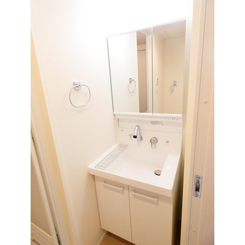 独立洗面台です。