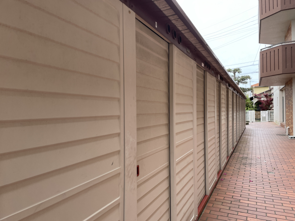 倉庫もあるから、粗大ゴミや屋外グッズの収納にぜひ