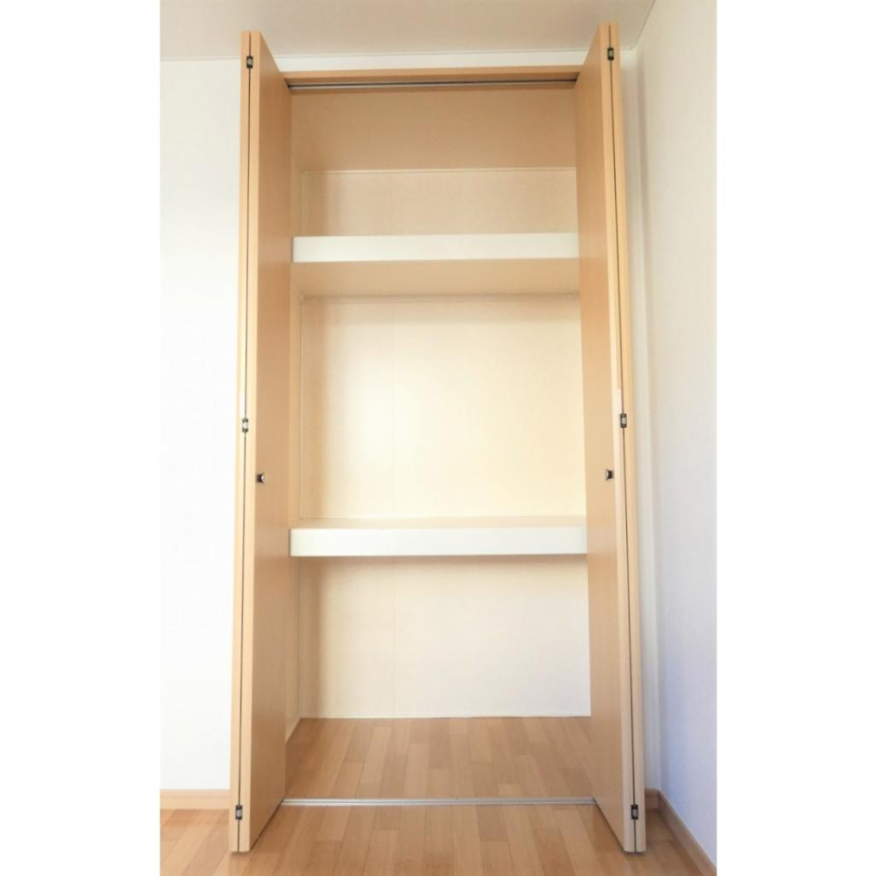 収納を開けた時の様子です。