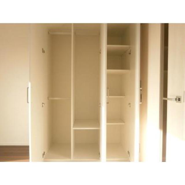 クローゼットの様子です。
※写真は同タイプ住戸です。