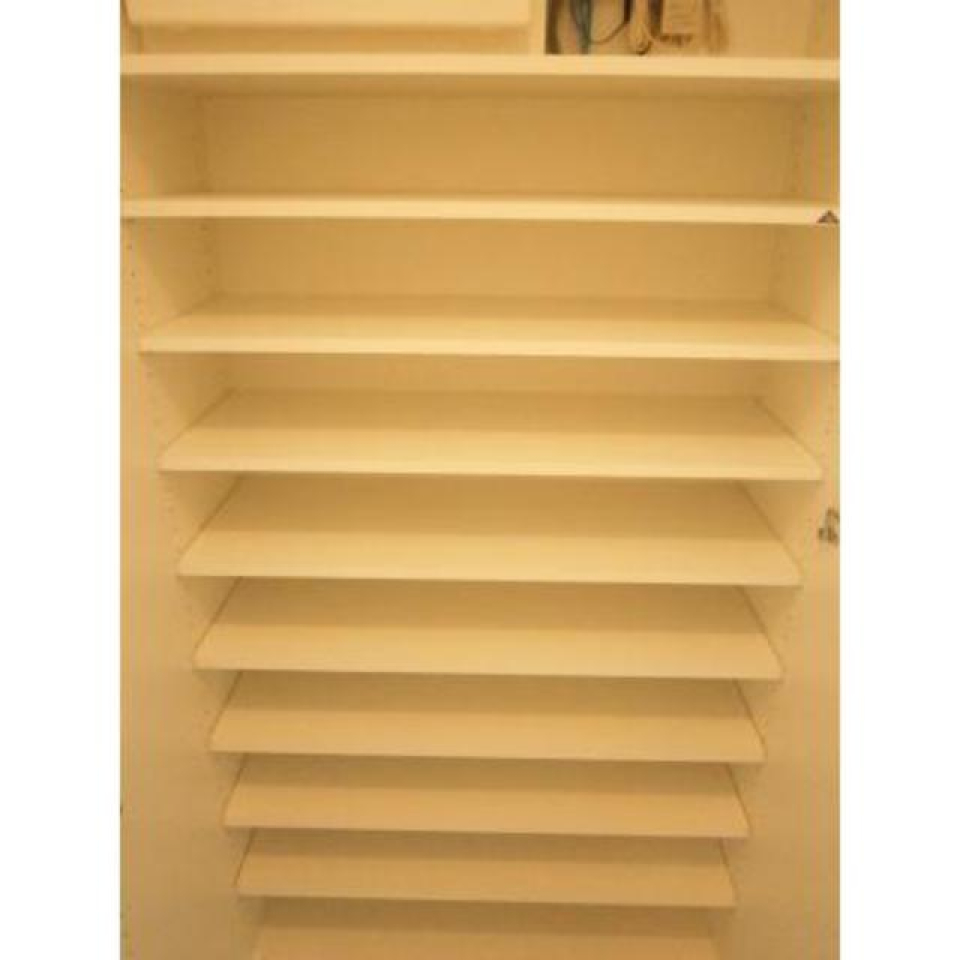 嬉しいシューズボックス付きです。
※写真は同タイプ住戸です。