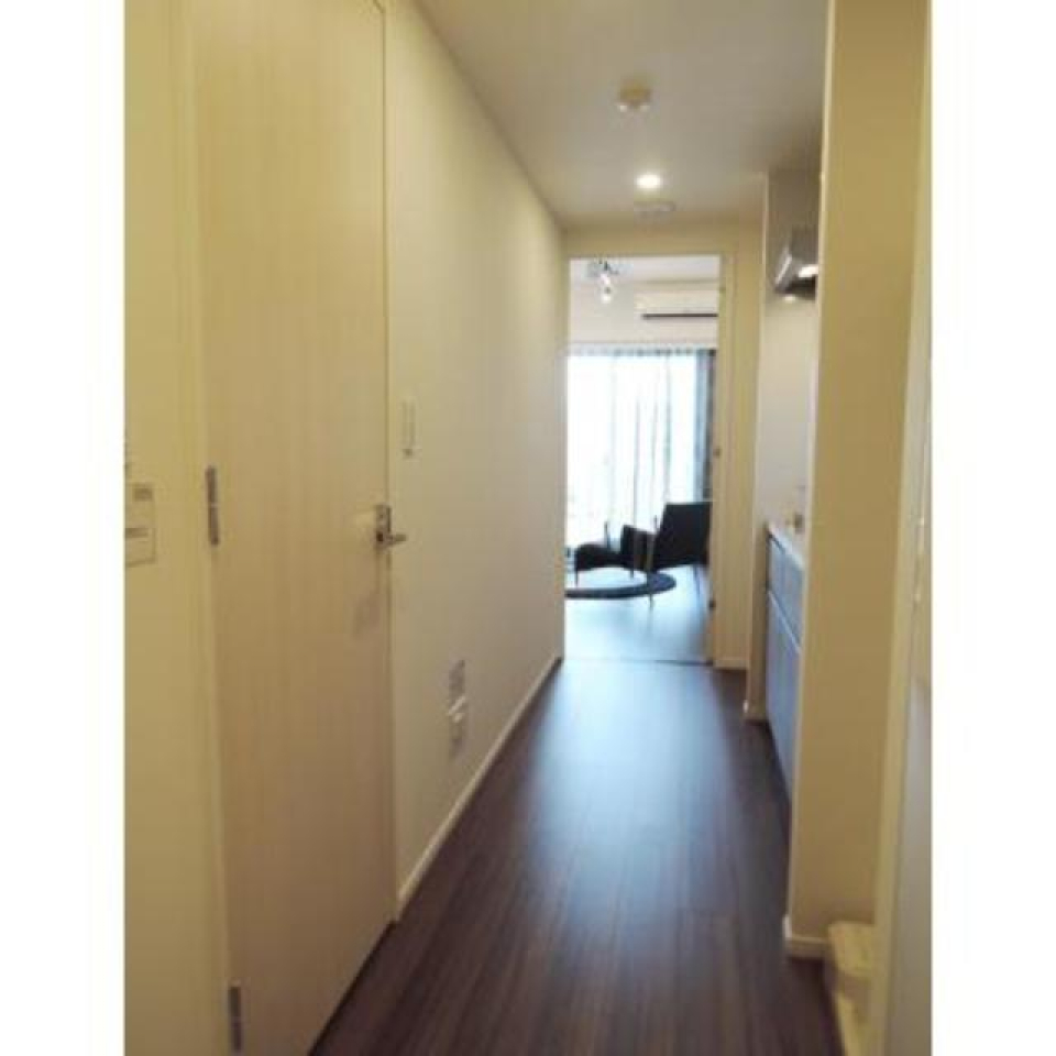 玄関からの様子です。
※写真は同タイプ住戸です。
