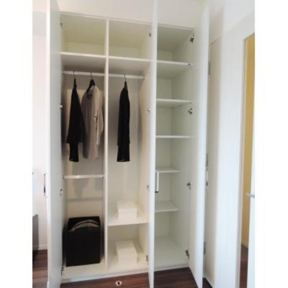 クローゼットです。
※写真は同タイプ住戸です。装飾品はイメージです。