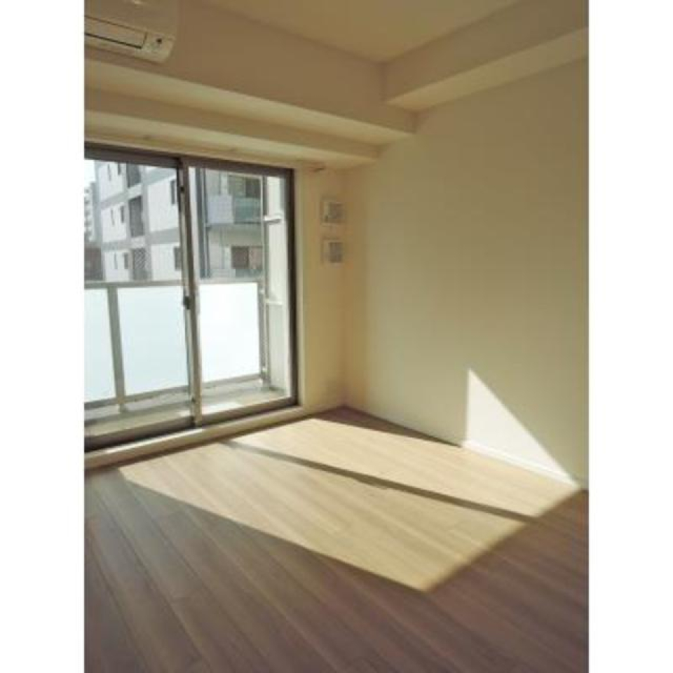 9.3帖の洋室です。
※写真は同タイプ住戸です。