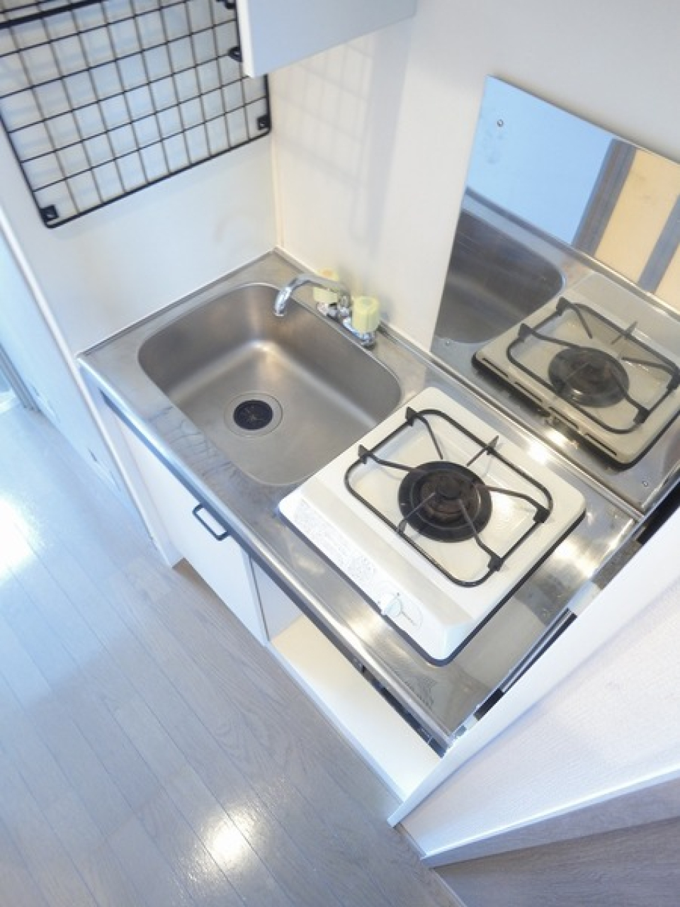 1口のガスコンロが設置されています。
