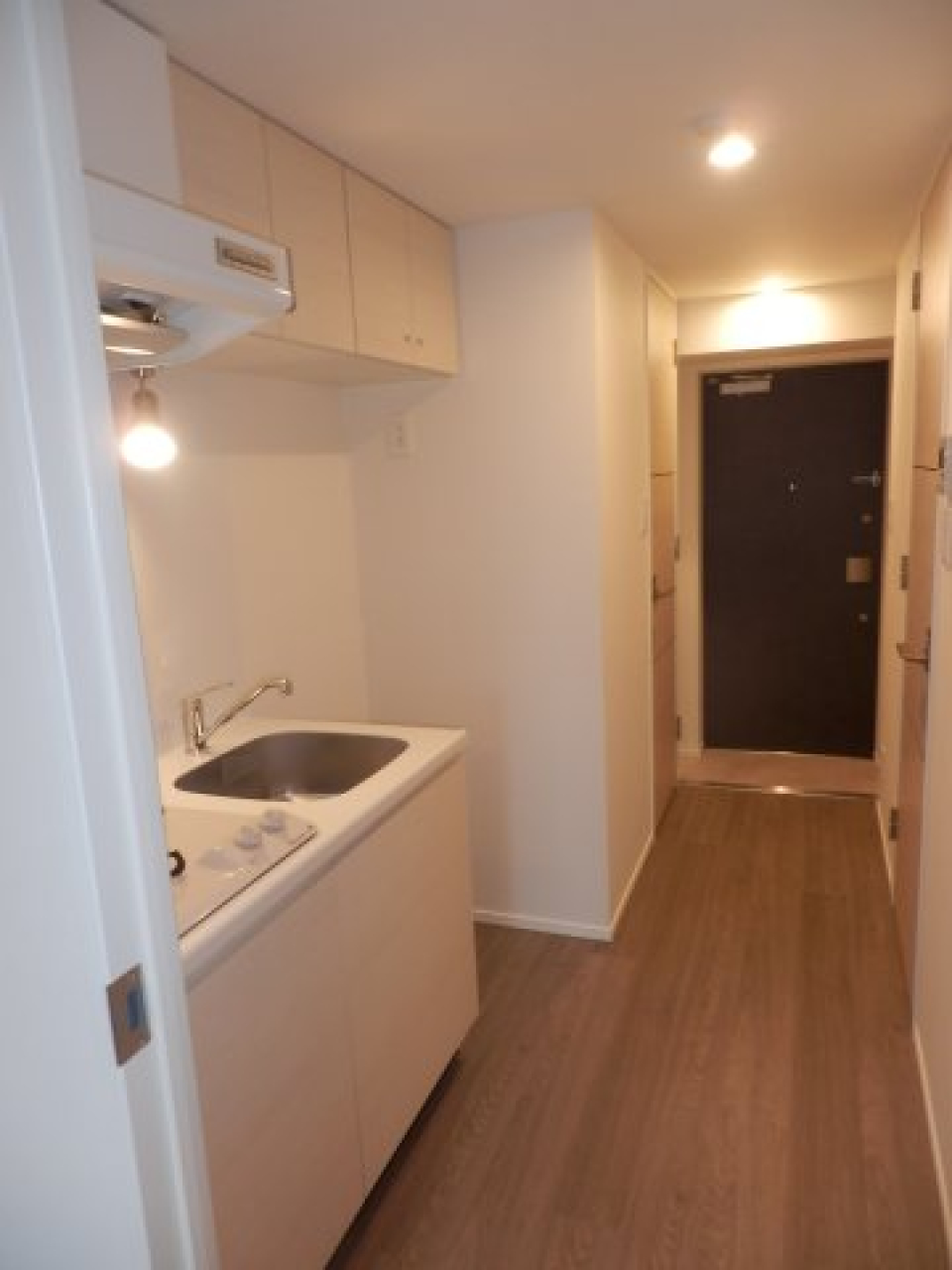 ２口のガスコンロが設置されたキッチンです。