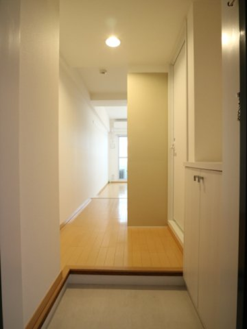 玄関の様子。※参考写真