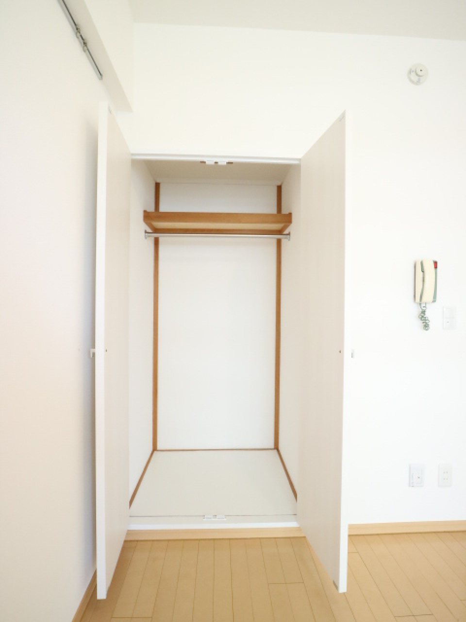 収納を開けた時の様子。※参考写真