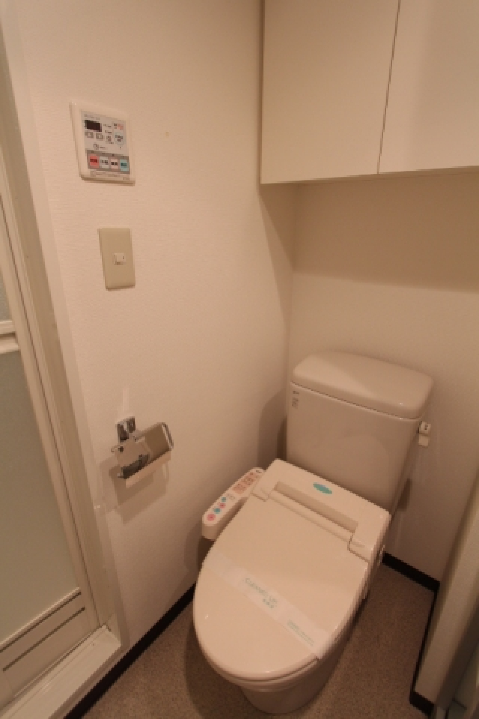 棚があるので整理整頓しやすそうですね。※参考写真