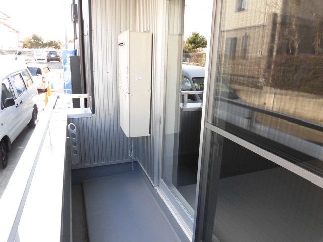 別角度からのバルコニーの様子