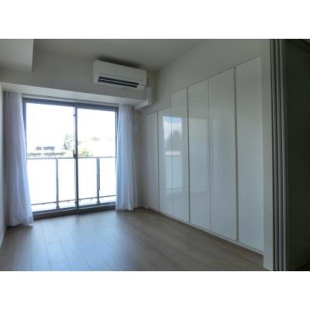 ４．１帖の洋室です。※写真は同タイプ住戸です。