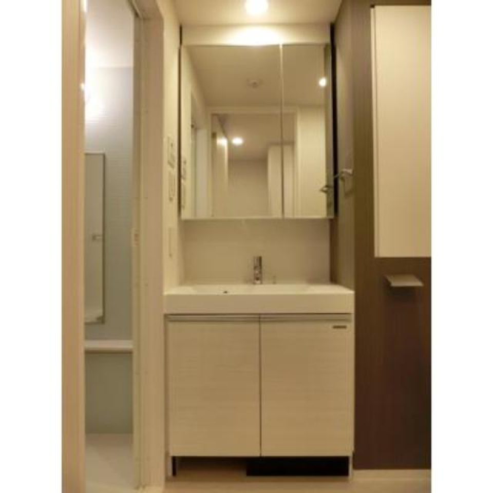 独立洗面台。※写真は同タイプ住戸です。