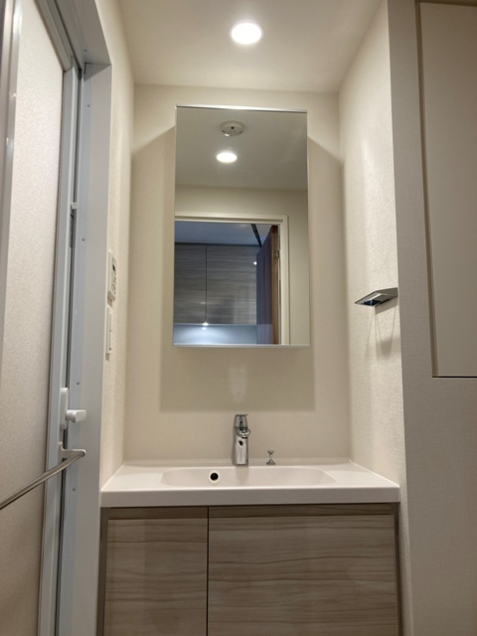 独立洗面台です。
※写真は同タイプ住戸です。