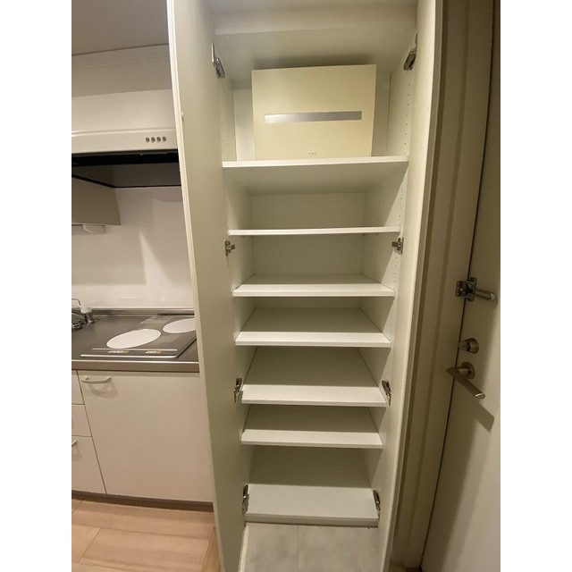 洋室　2024年3月撮影