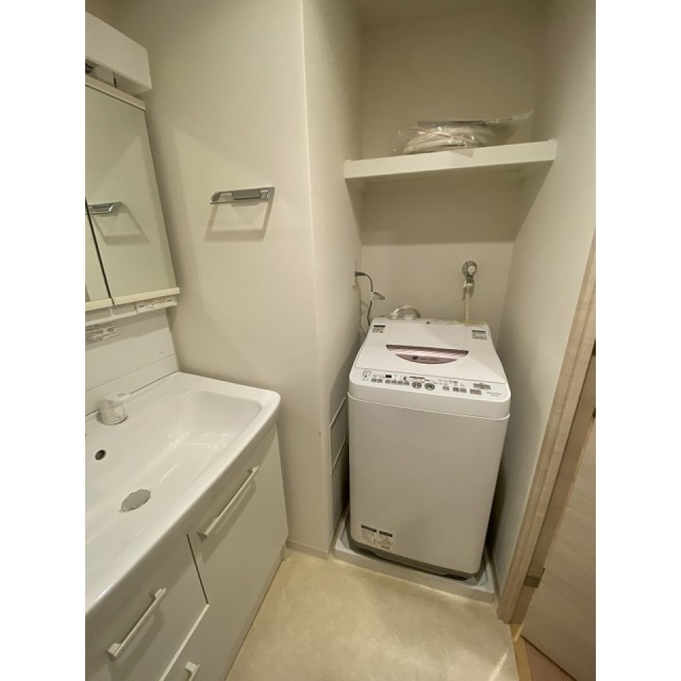 洗濯機置き場の様子です。