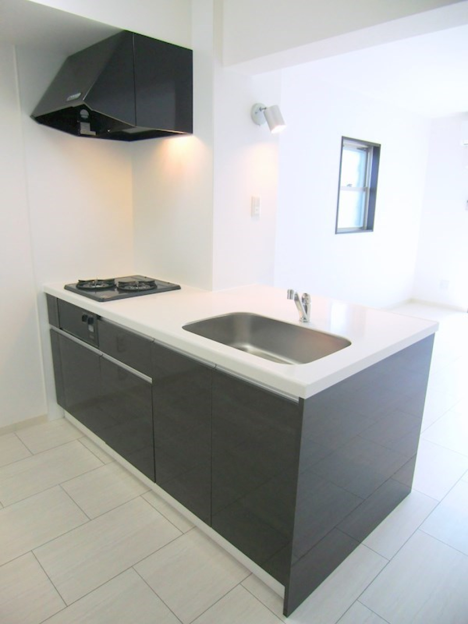 キッチンは対面式！会話をしながら料理ができる、嬉しいですね