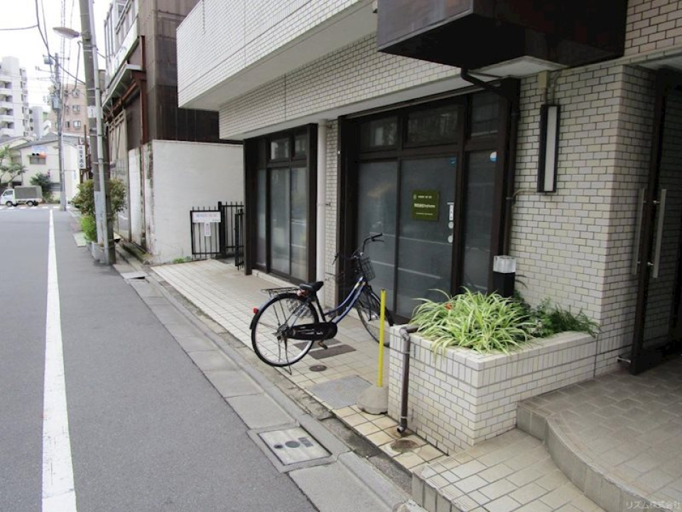 1Fはオフィスですね。