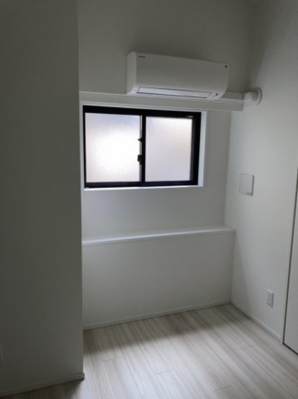 5.3帖の洋室です。