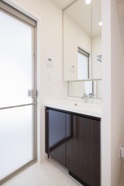 独立洗面台です。
※写真は同タイプ住戸です。