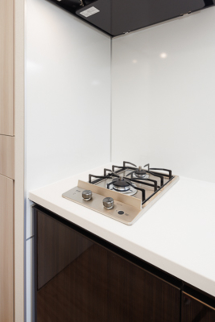 2口のガスコンロ付きです。
※写真は同タイプ住戸です。