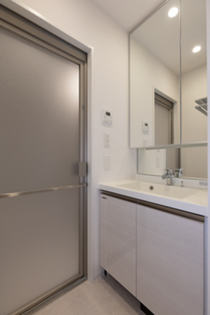 嬉しい独立洗面台です。
※写真は同タイプ住戸です。