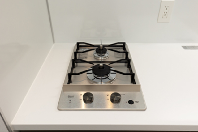 2口のガスコンロ付きです。
※写真は同タイプ住戸です。