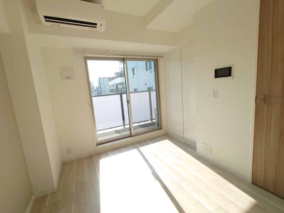 5.3帖のベッドルームです。
※写真は同タイプ住戸です。