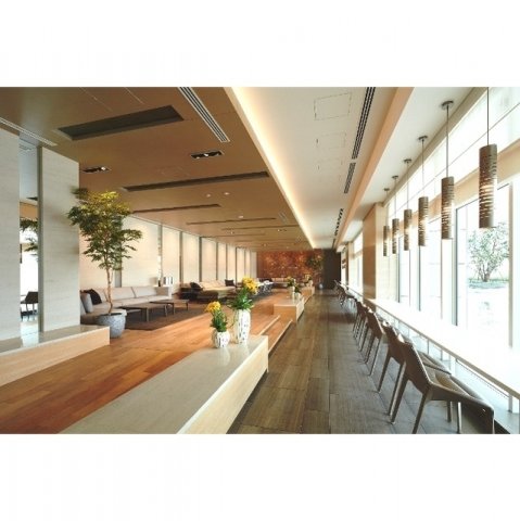 ガーデンビューラウンジ（２Ｆ）