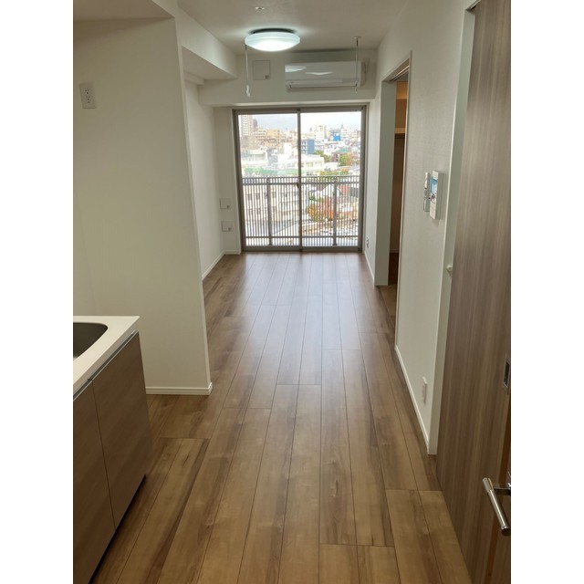 8帖のリビングダイニングです。