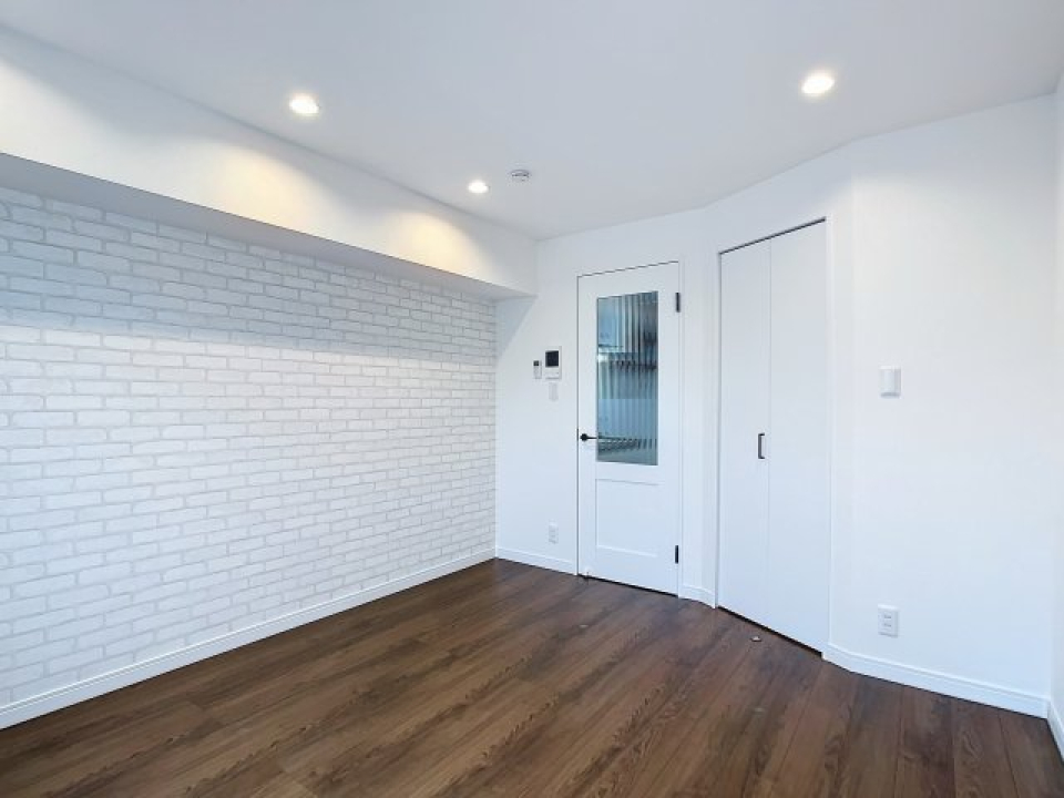 壁が特徴的で素敵です。